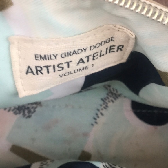 Gold Cosmetic Pouch - Picture 5 of 5